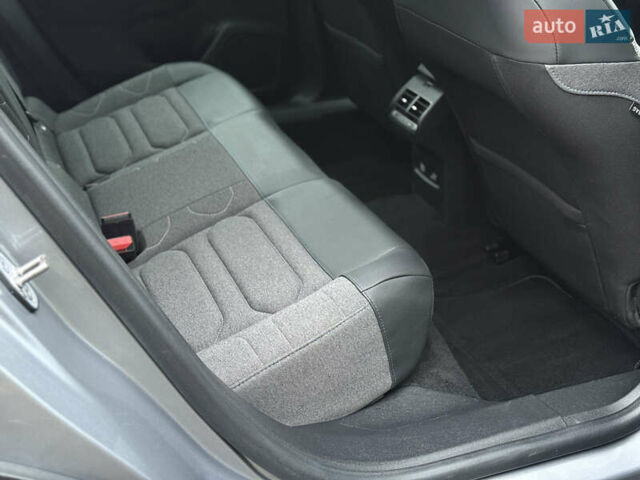 Серый Ситроен e-C4, объемом двигателя 0 л и пробегом 90 тыс. км за 16400 $, фото 16 на Automoto.ua