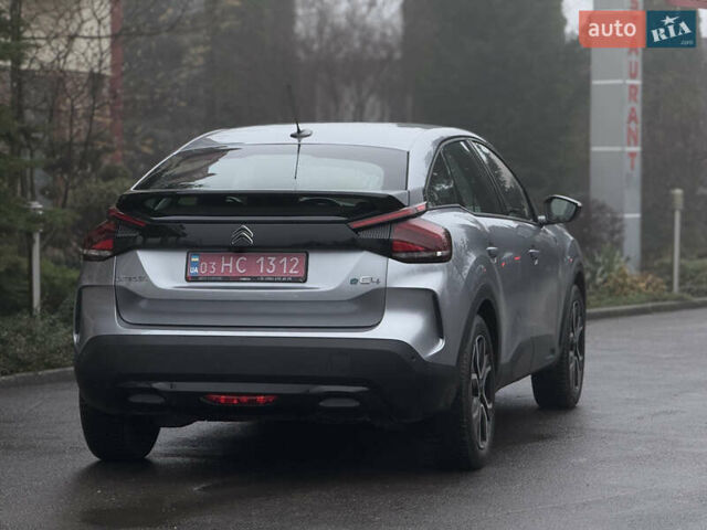 Серый Ситроен e-C4, объемом двигателя 0 л и пробегом 90 тыс. км за 16400 $, фото 10 на Automoto.ua