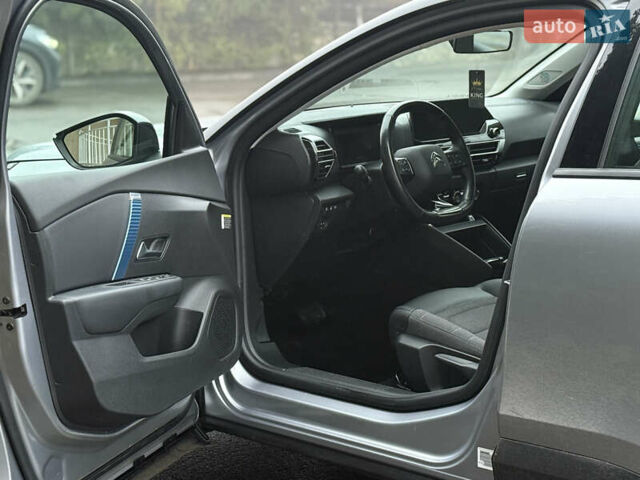 Серый Ситроен e-C4, объемом двигателя 0 л и пробегом 90 тыс. км за 16400 $, фото 21 на Automoto.ua