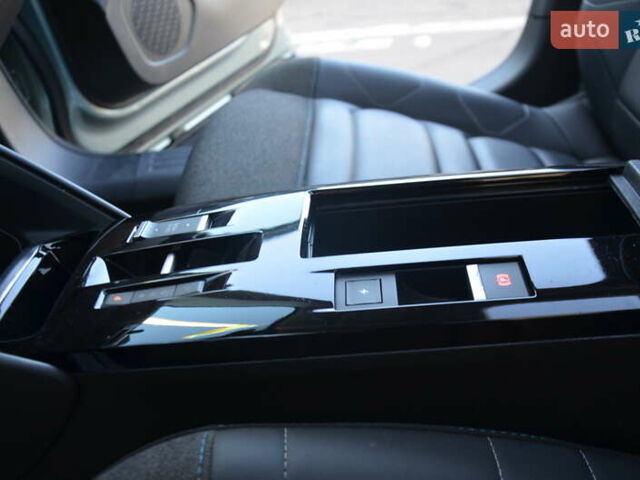 Синий Ситроен e-C4, объемом двигателя 0 л и пробегом 94 тыс. км за 15950 $, фото 41 на Automoto.ua