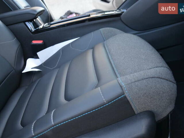 Синий Ситроен e-C4, объемом двигателя 0 л и пробегом 94 тыс. км за 15950 $, фото 60 на Automoto.ua