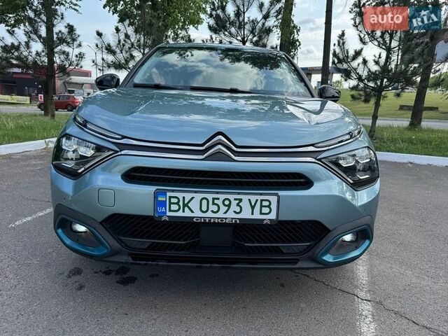 Синий Ситроен e-C4, объемом двигателя 0 л и пробегом 12 тыс. км за 15900 $, фото 2 на Automoto.ua