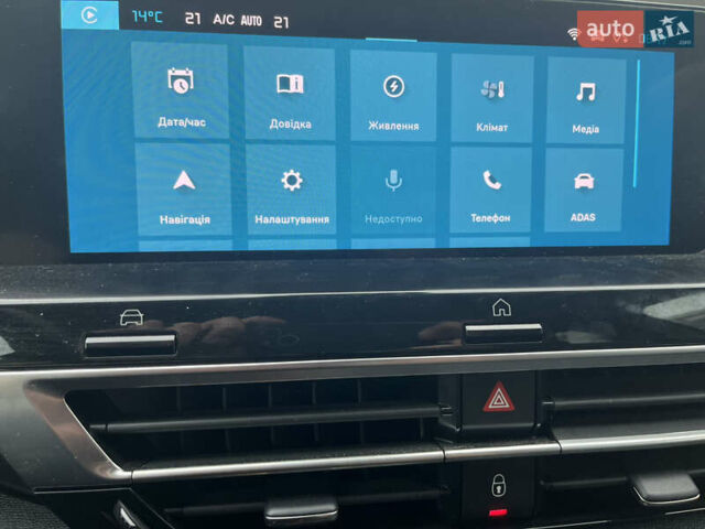 Синій Сітроен e-C4, об'ємом двигуна 0 л та пробігом 22 тис. км за 19300 $, фото 17 на Automoto.ua