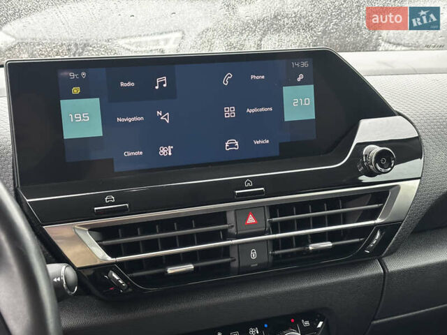 Помаранчевий Сітроен e-C4, об'ємом двигуна 0 л та пробігом 127 тис. км за 16400 $, фото 41 на Automoto.ua
