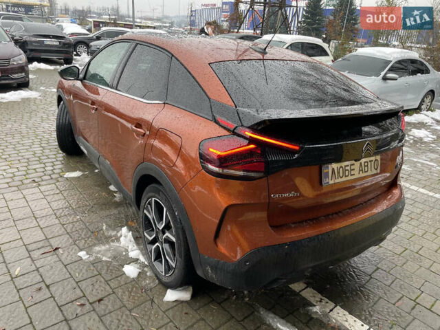 Помаранчевий Сітроен e-C4, об'ємом двигуна 0 л та пробігом 106 тис. км за 16000 $, фото 3 на Automoto.ua