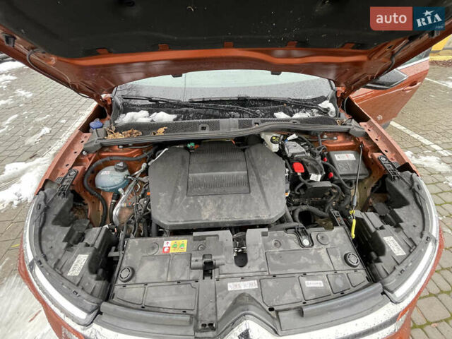 Помаранчевий Сітроен e-C4, об'ємом двигуна 0 л та пробігом 106 тис. км за 16000 $, фото 12 на Automoto.ua