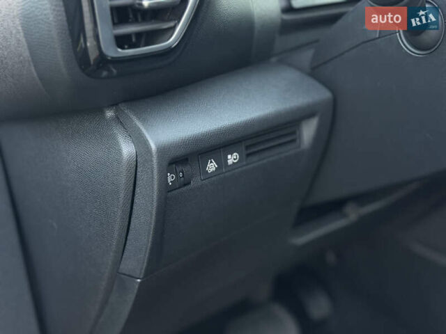 Оранжевый Ситроен e-C4, объемом двигателя 0 л и пробегом 12 тыс. км за 17800 $, фото 21 на Automoto.ua