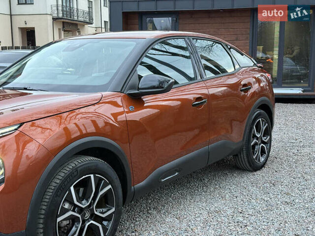 Помаранчевий Сітроен e-C4, об'ємом двигуна 0 л та пробігом 12 тис. км за 17700 $, фото 3 на Automoto.ua