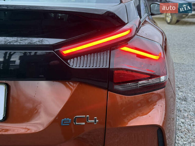 Помаранчевий Сітроен e-C4, об'ємом двигуна 0 л та пробігом 12 тис. км за 17700 $, фото 17 на Automoto.ua