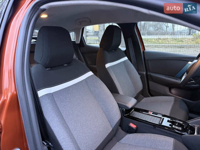 Помаранчевий Сітроен e-C4, об'ємом двигуна 0 л та пробігом 12 тис. км за 17700 $, фото 56 на Automoto.ua