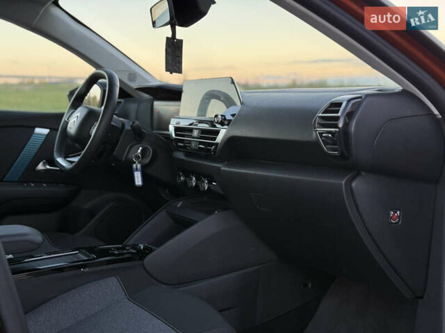 Оранжевый Ситроен e-C4, объемом двигателя 0 л и пробегом 12 тыс. км за 17800 $, фото 20 на Automoto.ua