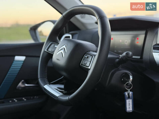 Оранжевый Ситроен e-C4, объемом двигателя 0 л и пробегом 12 тыс. км за 17800 $, фото 26 на Automoto.ua
