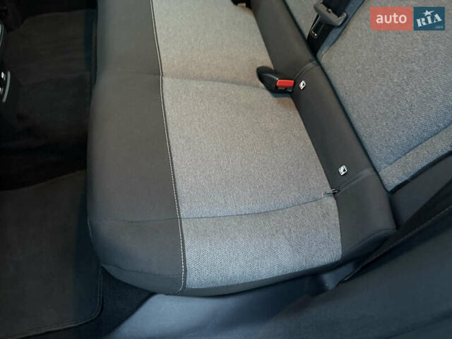 Помаранчевий Сітроен e-C4, об'ємом двигуна 0 л та пробігом 12 тис. км за 17700 $, фото 47 на Automoto.ua