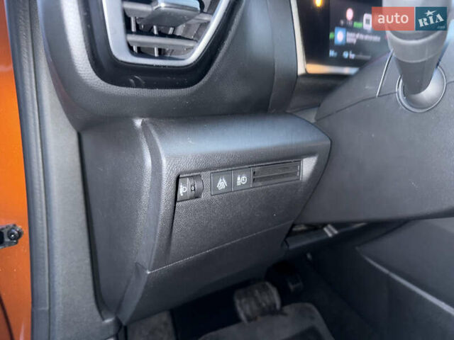 Помаранчевий Сітроен e-C4, об'ємом двигуна 0 л та пробігом 12 тис. км за 17700 $, фото 36 на Automoto.ua