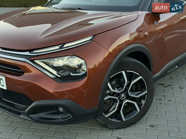 Оранжевый Ситроен e-C4, объемом двигателя 0 л и пробегом 12 тыс. км за 17800 $, фото 6 на Automoto.ua