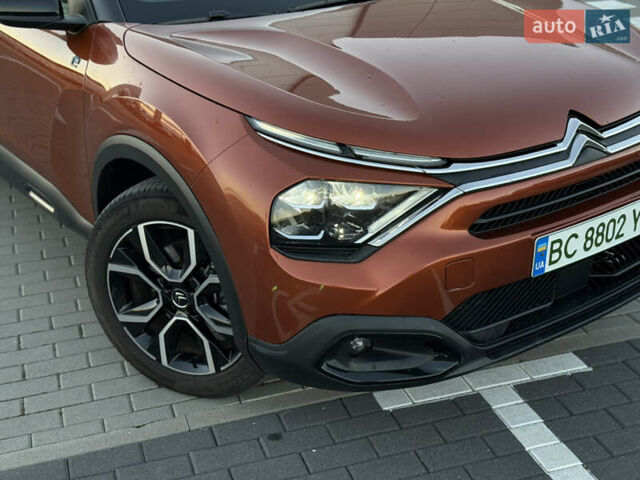 Оранжевый Ситроен e-C4, объемом двигателя 0 л и пробегом 12 тыс. км за 17800 $, фото 2 на Automoto.ua