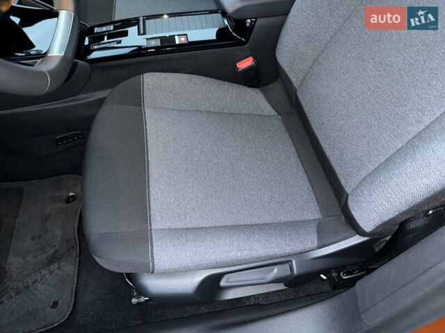 Помаранчевий Сітроен e-C4, об'ємом двигуна 0 л та пробігом 12 тис. км за 17700 $, фото 33 на Automoto.ua