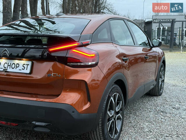 Помаранчевий Сітроен e-C4, об'ємом двигуна 0 л та пробігом 12 тис. км за 17700 $, фото 19 на Automoto.ua