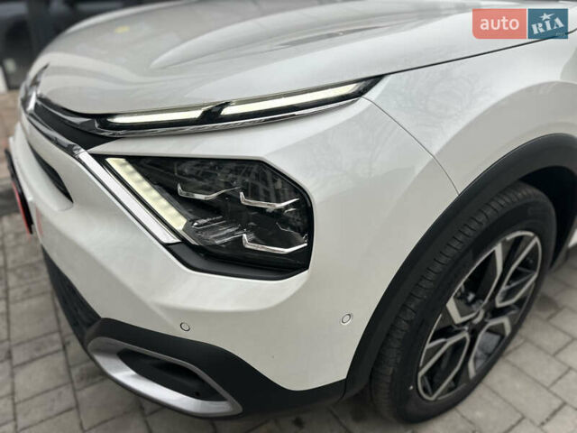 Белый Ситроен E-C4 X, объемом двигателя 0 л и пробегом 19 тыс. км за 22200 $, фото 18 на Automoto.ua