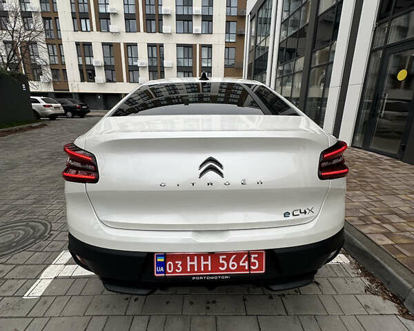 Белый Ситроен E-C4 X, объемом двигателя 0 л и пробегом 19 тыс. км за 22200 $, фото 22 на Automoto.ua
