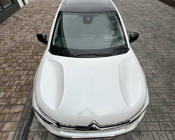 Белый Ситроен E-C4 X, объемом двигателя 0 л и пробегом 19 тыс. км за 22200 $, фото 43 на Automoto.ua