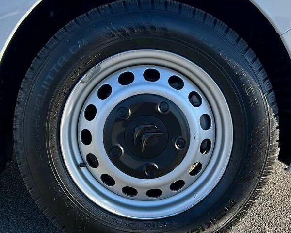 Белый Ситроен e-Jumpy, объемом двигателя 0 л и пробегом 75 тыс. км за 23900 $, фото 12 на Automoto.ua