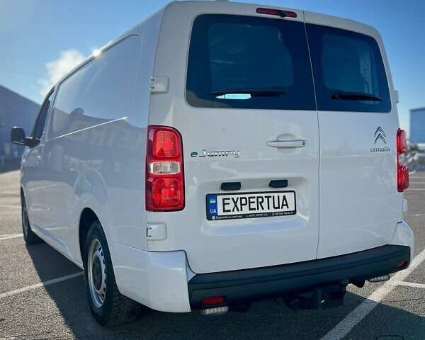 Белый Ситроен e-Jumpy, объемом двигателя 0 л и пробегом 75 тыс. км за 23900 $, фото 4 на Automoto.ua
