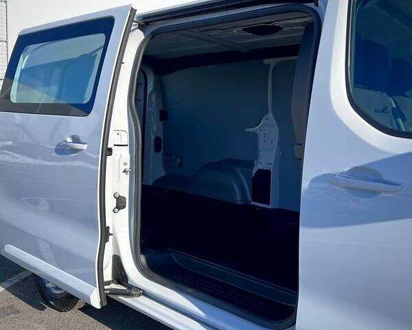 Белый Ситроен e-Jumpy, объемом двигателя 0 л и пробегом 75 тыс. км за 23900 $, фото 38 на Automoto.ua