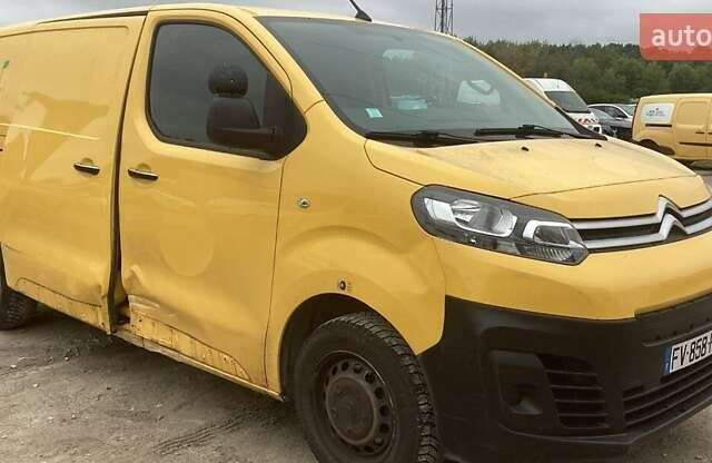 Желтый Ситроен e-Jumpy, объемом двигателя 0 л и пробегом 35 тыс. км за 14800 $, фото 3 на Automoto.ua