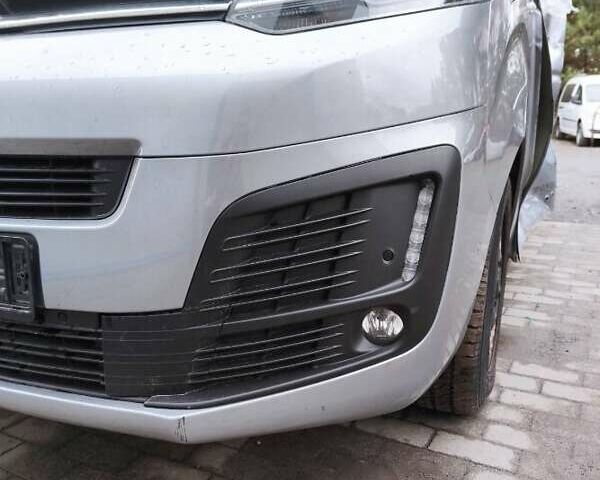 Серый Ситроен e-Jumpy, объемом двигателя 0 л и пробегом 119 тыс. км за 11700 $, фото 13 на Automoto.ua