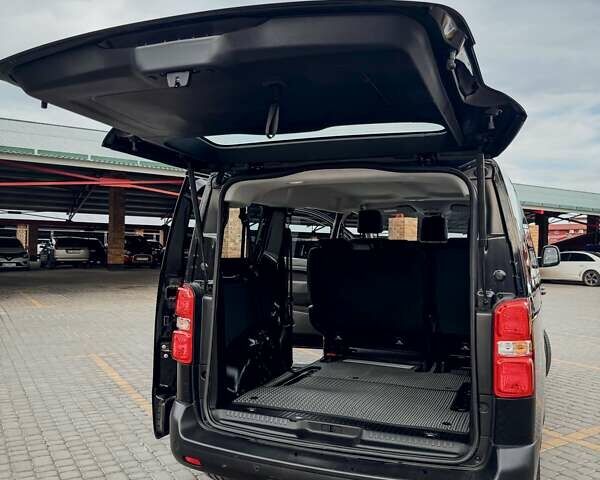 Чорний Сітроен e-Space Tourer, об'ємом двигуна 0 л та пробігом 12 тис. км за 28500 $, фото 8 на Automoto.ua