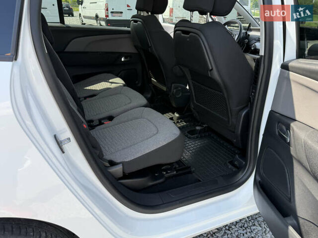 Ситроен Grand C4 SpaceToure 2019 в Дубно на Automoto.ua Белый Ситроен Grand C4 SpaceToure, объемом двигателя 2 л и пробегом 112 тыс. км за 18999 $, фото 32 на Automoto.ua