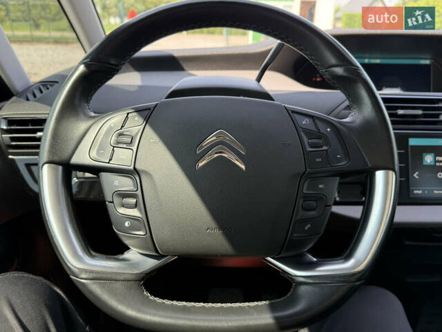 Ситроен Grand C4 SpaceToure 2019 в Дубно на Automoto.ua Белый Ситроен Grand C4 SpaceToure, объемом двигателя 2 л и пробегом 112 тыс. км за 18999 $, фото 25 на Automoto.ua