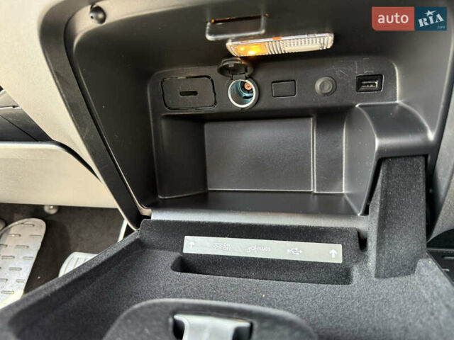 Ситроен Grand C4 SpaceToure 2019 в Дубно на Automoto.ua Белый Ситроен Grand C4 SpaceToure, объемом двигателя 2 л и пробегом 112 тыс. км за 18999 $, фото 52 на Automoto.ua