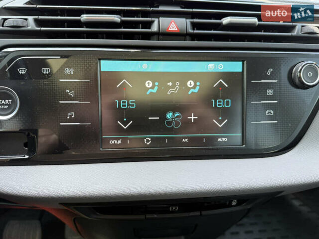 Ситроен Grand C4 SpaceToure 2019 в Дубно на Automoto.ua Белый Ситроен Grand C4 SpaceToure, объемом двигателя 2 л и пробегом 112 тыс. км за 18999 $, фото 22 на Automoto.ua