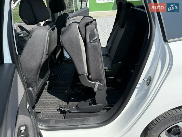 Ситроен Grand C4 SpaceToure 2019 в Дубно на Automoto.ua Белый Ситроен Grand C4 SpaceToure, объемом двигателя 2 л и пробегом 112 тыс. км за 18999 $, фото 34 на Automoto.ua