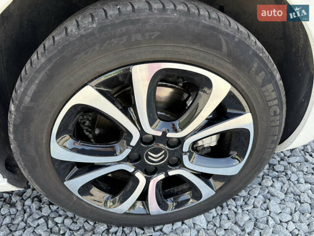 Ситроен Grand C4 SpaceToure 2019 в Дубно на Automoto.ua Белый Ситроен Grand C4 SpaceToure, объемом двигателя 2 л и пробегом 112 тыс. км за 18999 $, фото 51 на Automoto.ua