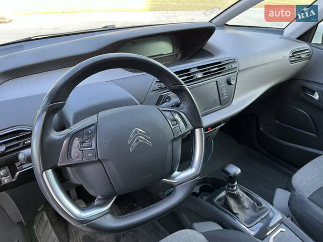 Білий Сітроен Grand C4 SpaceToure, об'ємом двигуна 1.5 л та пробігом 165 тис. км за 13500 $, фото 61 на Automoto.ua