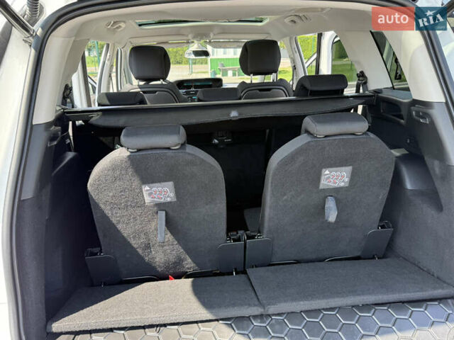 Ситроен Grand C4 SpaceToure 2019 в Дубно на Automoto.ua Белый Ситроен Grand C4 SpaceToure, объемом двигателя 2 л и пробегом 112 тыс. км за 18999 $, фото 39 на Automoto.ua