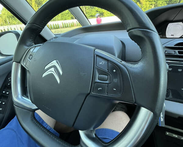 Білий Сітроен Grand C4 SpaceToure, об'ємом двигуна 1.5 л та пробігом 165 тис. км за 13500 $, фото 74 на Automoto.ua
