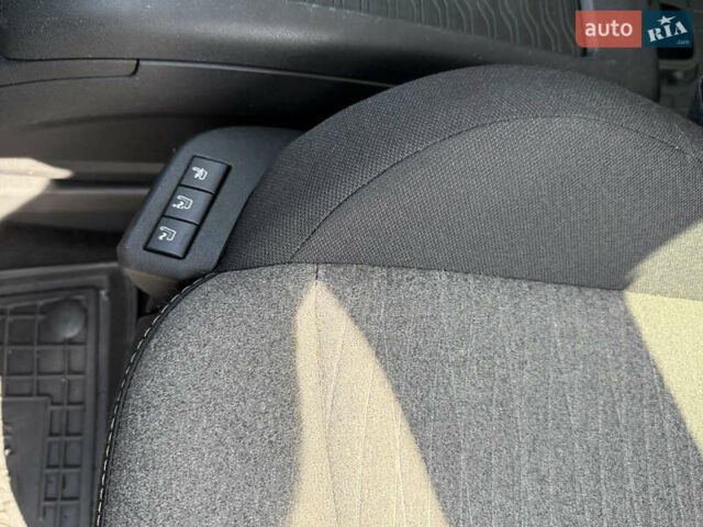 Ситроен Grand C4 SpaceToure 2019 в Дубно на Automoto.ua Белый Ситроен Grand C4 SpaceToure, объемом двигателя 2 л и пробегом 112 тыс. км за 18999 $, фото 16 на Automoto.ua