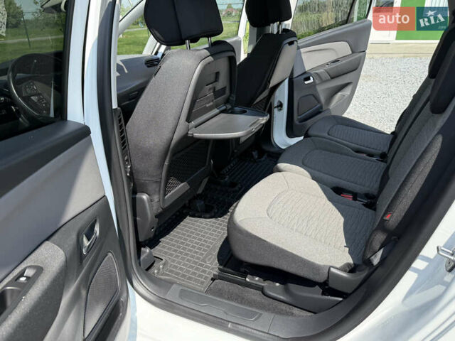 Ситроен Grand C4 SpaceToure 2019 в Дубно на Automoto.ua Белый Ситроен Grand C4 SpaceToure, объемом двигателя 2 л и пробегом 112 тыс. км за 18999 $, фото 33 на Automoto.ua