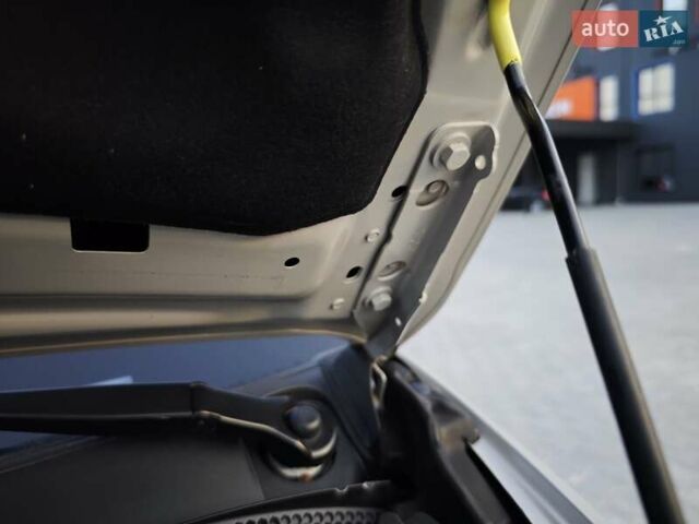 Бежевый Ситроен Grand C4 SpaceToure, объемом двигателя 2 л и пробегом 142 тыс. км за 24300 $, фото 131 на Automoto.ua