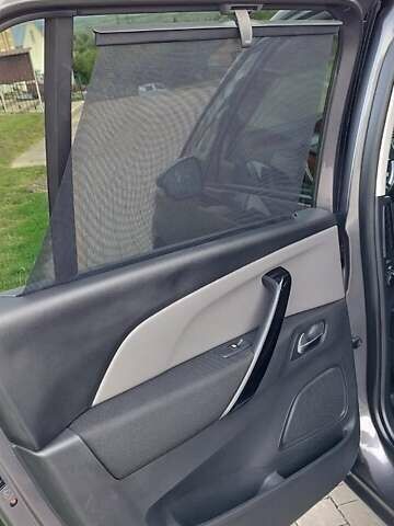 Ситроен Grand C4 SpaceToure 2019 в Львове на Automoto.ua Серый Ситроен Grand C4 SpaceToure, объемом двигателя 1.5 л и пробегом 137 тыс. км за 18000 $, фото 70 на Automoto.ua