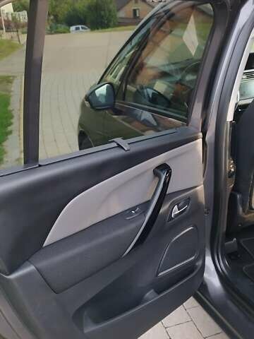 Ситроен Grand C4 SpaceToure 2019 в Львове на Automoto.ua Серый Ситроен Grand C4 SpaceToure, объемом двигателя 1.5 л и пробегом 137 тыс. км за 18000 $, фото 75 на Automoto.ua