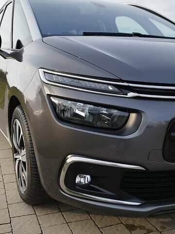 Ситроен Grand C4 SpaceToure 2019 в Львове на Automoto.ua Серый Ситроен Grand C4 SpaceToure, объемом двигателя 1.5 л и пробегом 137 тыс. км за 18000 $, фото 24 на Automoto.ua