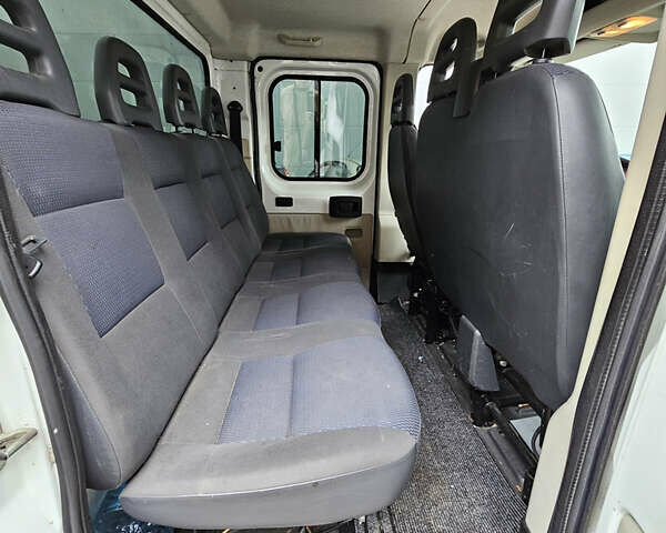 Білий Сітроен Jumper, об'ємом двигуна 2.2 л та пробігом 364 тис. км за 13999 $, фото 2 на Automoto.ua