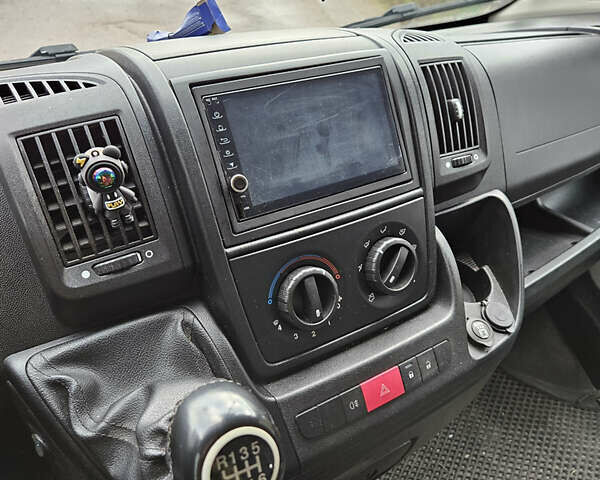 Білий Сітроен Jumper, об'ємом двигуна 2.2 л та пробігом 364 тис. км за 13999 $, фото 19 на Automoto.ua