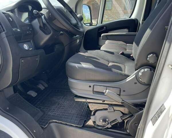 Білий Сітроен Jumper, об'ємом двигуна 3 л та пробігом 223 тис. км за 25550 $, фото 8 на Automoto.ua