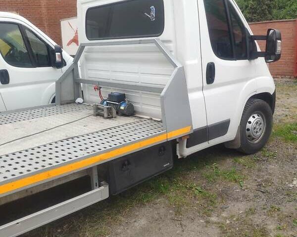 Белый Ситроен Jumper, объемом двигателя 2.2 л и пробегом 135 тыс. км за 15700 $, фото 10 на Automoto.ua